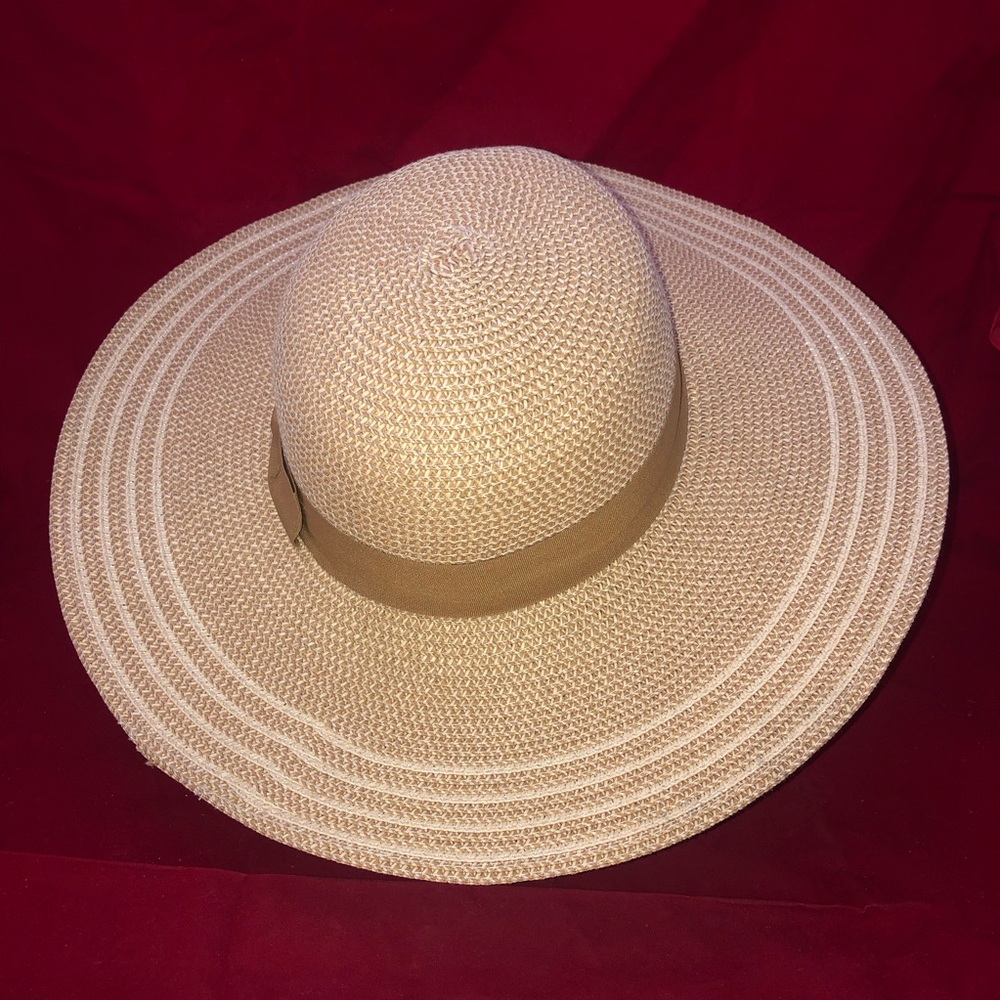 Magid Hats Womens Wide Brim Floppy Sun Hat 100% Paper Beige Two Tone With Bow - Picture 5 of 7